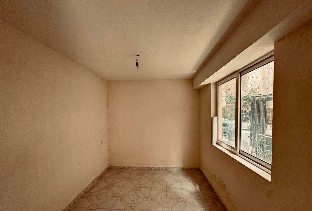 LOCALE UFFICIO IN AFFITTO IN VIA BARRICATE!