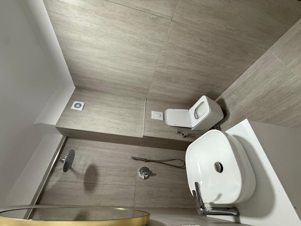 Shitet apartament 1+1 ne Don Bosko