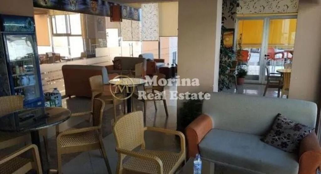 Qera | Ambjent Biznesi | Kodra E. Priftit | 600 €/muaj