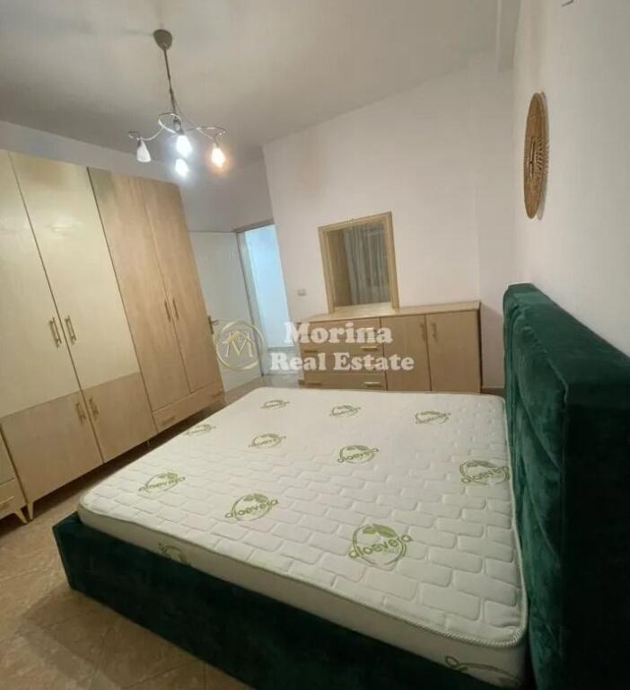 Affitto | Appartamento 2 + 1 | Comune di Parigi | 750 €/mese