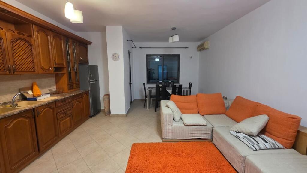 VENDESI APPARTAMENTO 2+1, Via Frang Bardhi