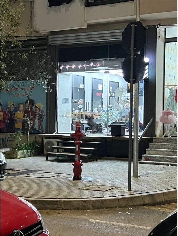 Ofrojme ambient biznesi per shitje ne Yzberisht