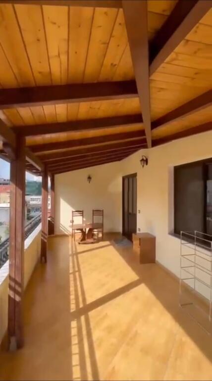 Jepet Apartament me qera