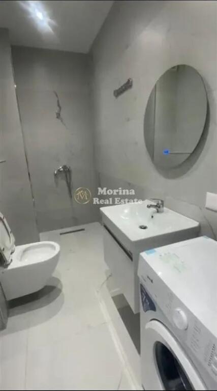 Affitto | Appartamento 1 + 1 | 2 Palmat-Astir | 400 €/mese