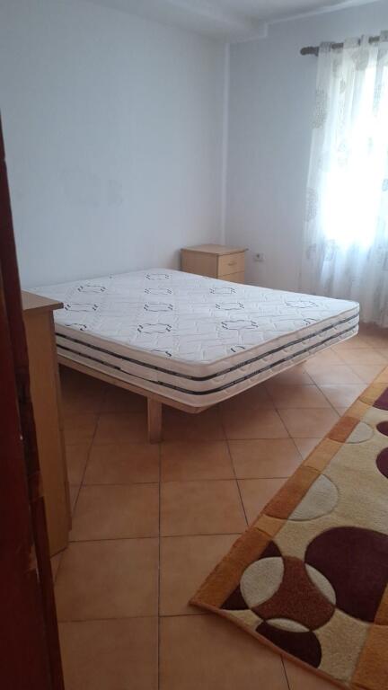 Apartament 1+1 me qera kati 1 i nje vile ID 13945