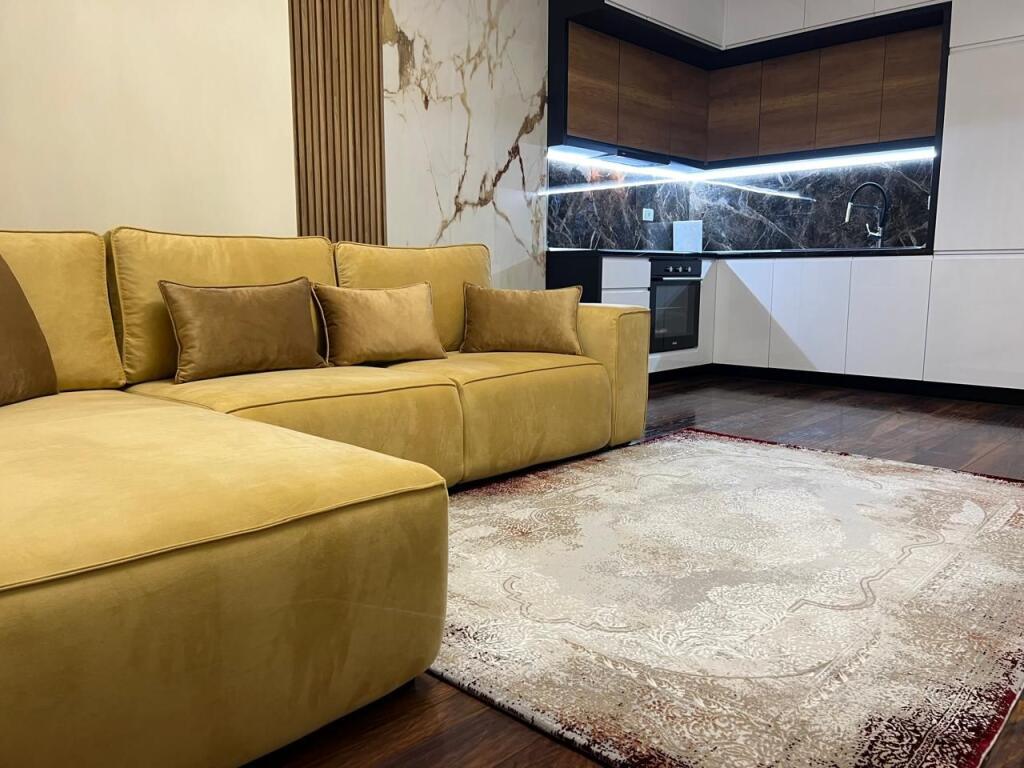 1+1 apartment with balcony for rent – Beach, Durres