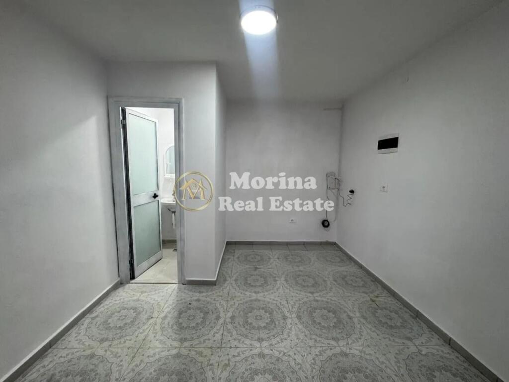 Affitto | Locale Commerciale | Selitë | 500 €/mese