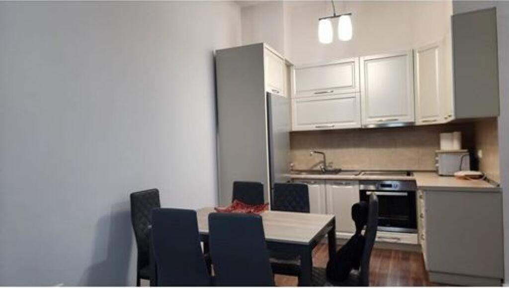 Apartment + parking space, Delijorgji complex