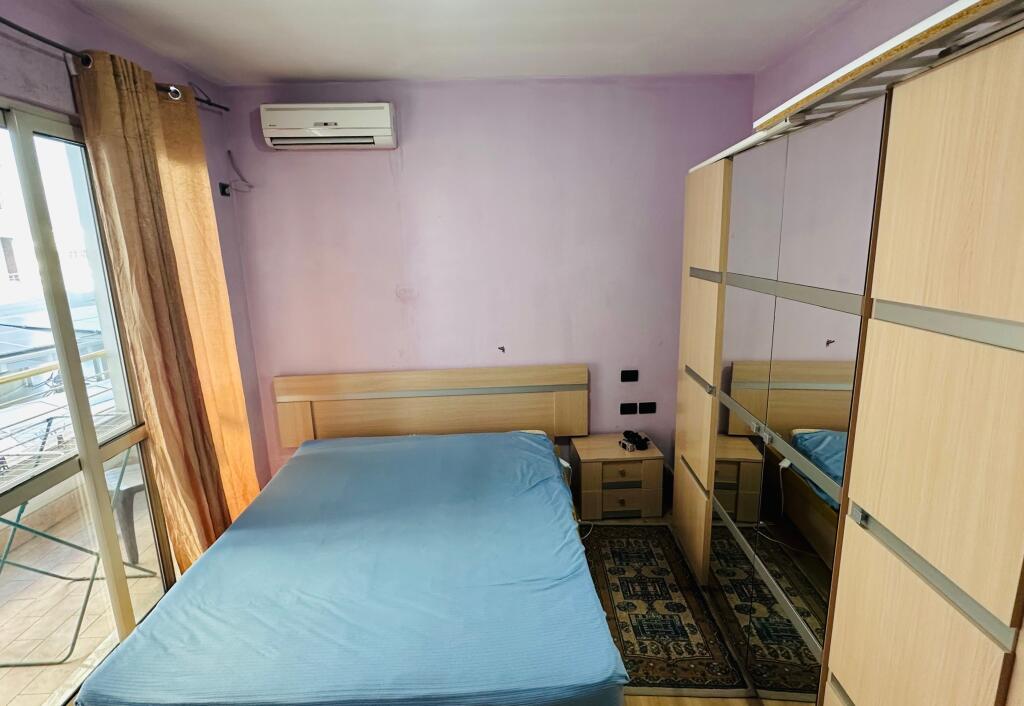 Affittasi Appartamento 1+1+1 Balcone