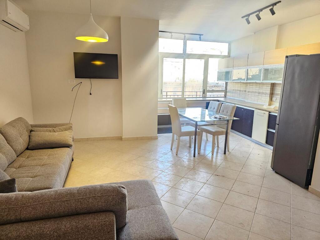 Appartamento 2+1 in affitto in Via Marko Bocari