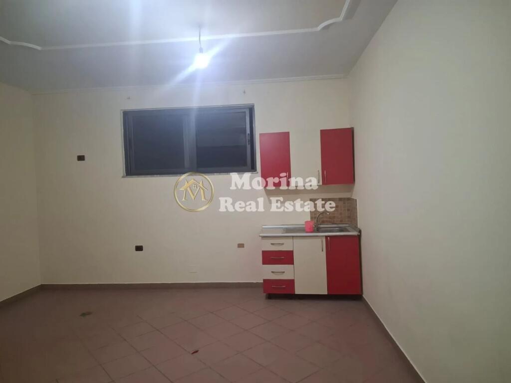 Qera | Garsoniere | Presidential Palace | 200 €/muaj