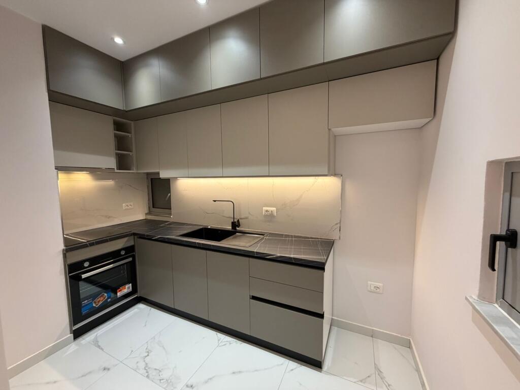 Office space for rent at Villa L in Astir.