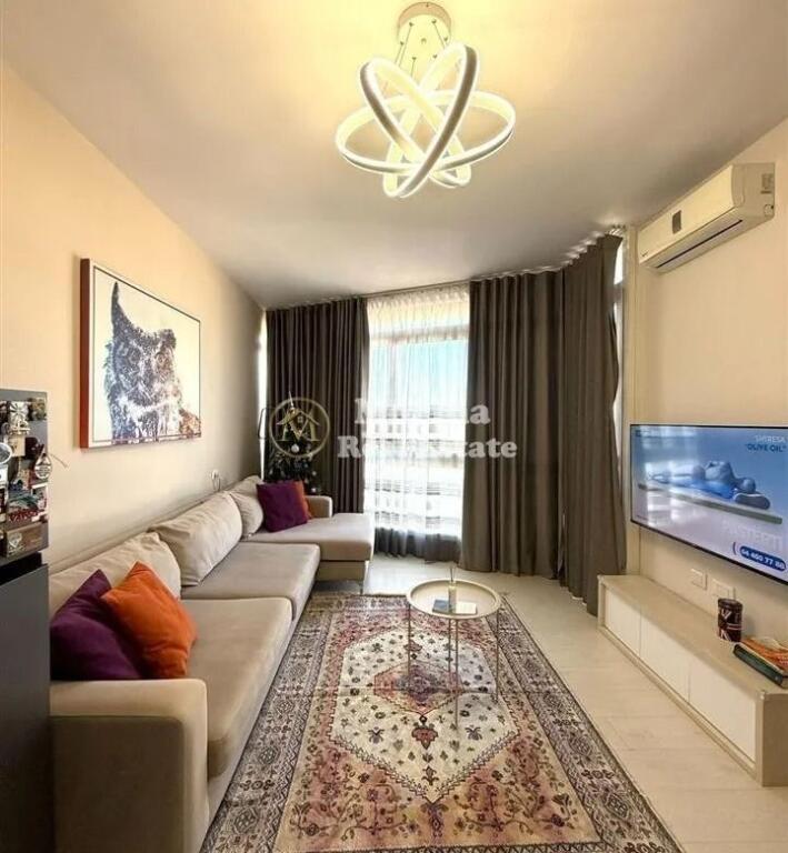 Shitje | Apartament 1 + 1 | Rruga Bardhyl | 130.000 €