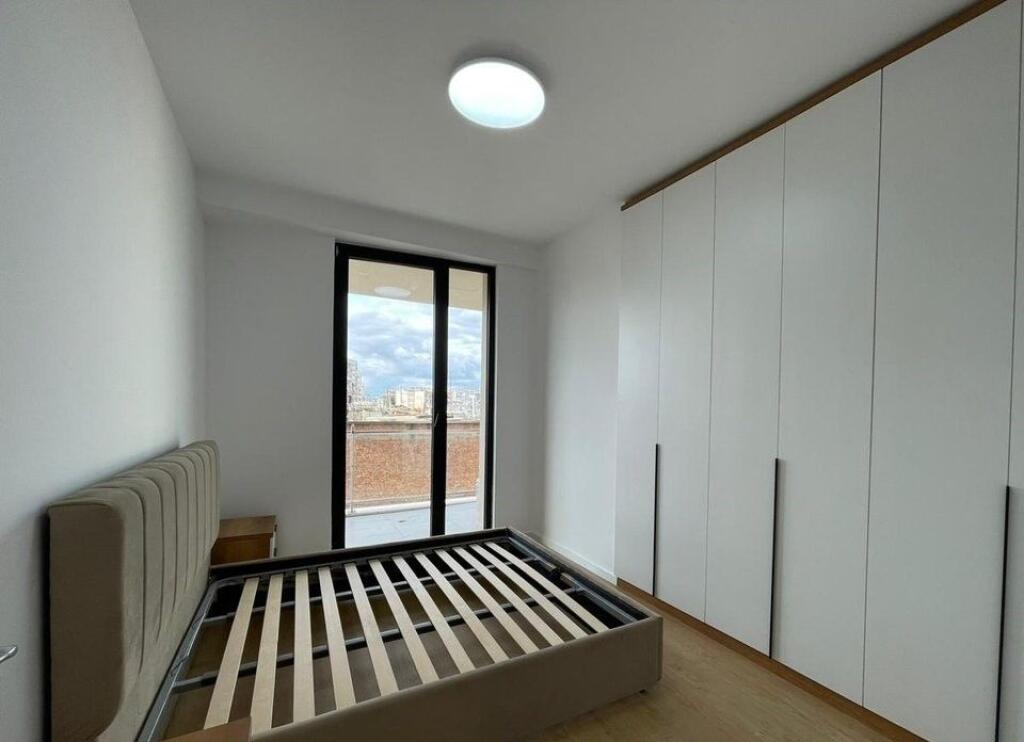 JEPET ME QIRA APARTAMENT 1+1  – TEK GOLDEN TOWER, RRUGA MINE PEZA!!