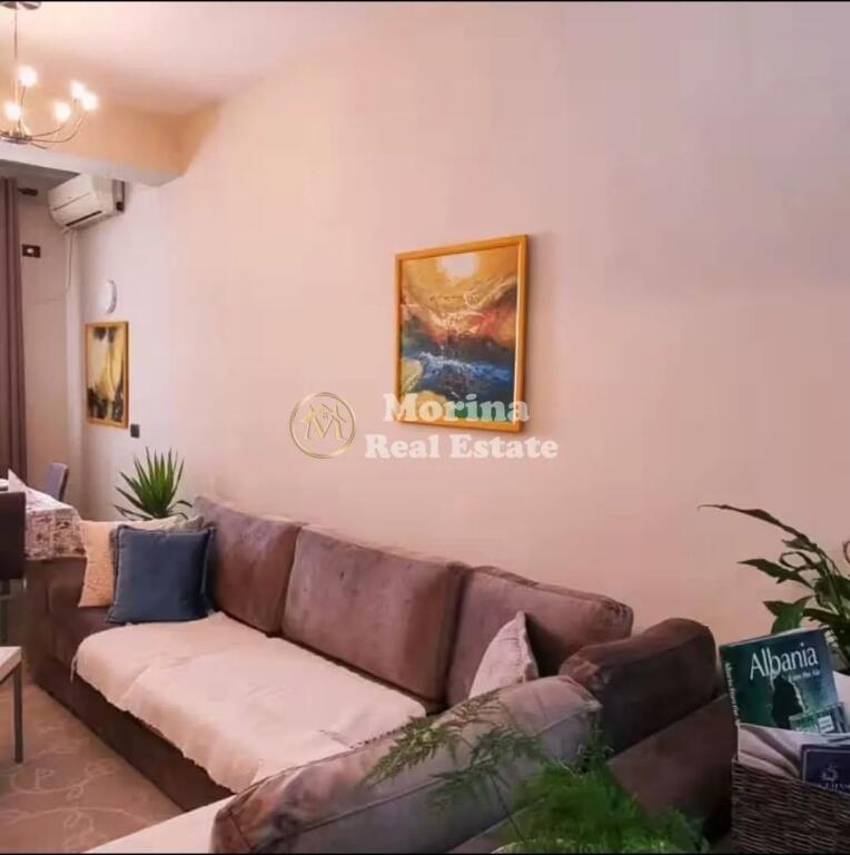 Affitto | Appartamento 1 + 1 | Comune di Parigi | 600 €/mese