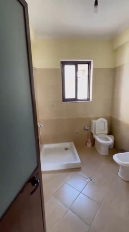 Jepet Apartament me qera