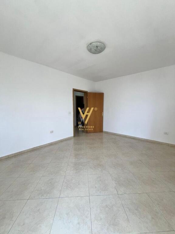 SHITET APARTAMENT 2+1+2+BLK TE ISH EKSPOZITA 350.000 EURO