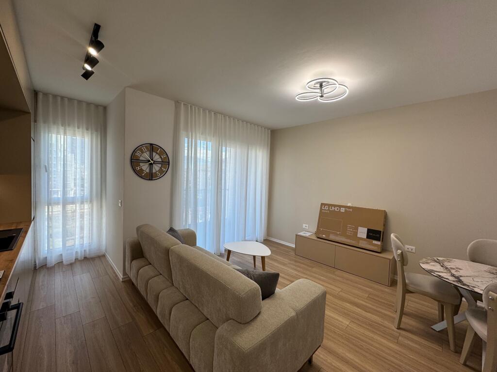 Apartament me qera 1+1 Jordan Misja, Spak