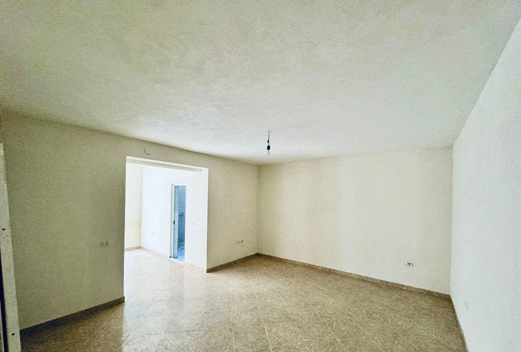 LOCALE UFFICIO IN AFFITTO IN VIA BARRICATE!