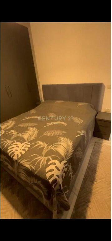 SHITET APARTAMENT 2+1 NE PORCELAN