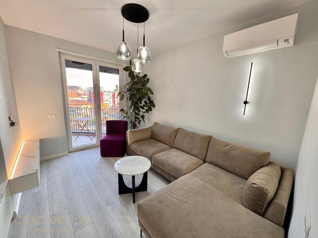 Appartamento 2+1 in affitto + posto auto – Via Dibrës