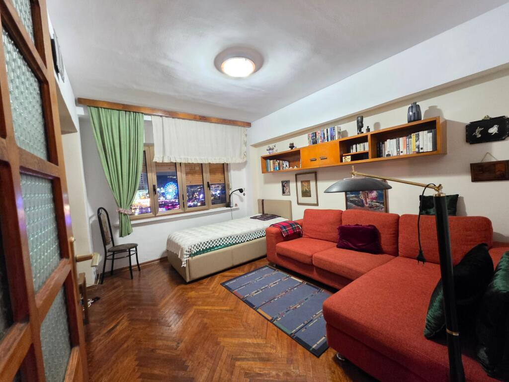 SHITET APARTAMENT 2+1 +STUDIO  NE QENDËR