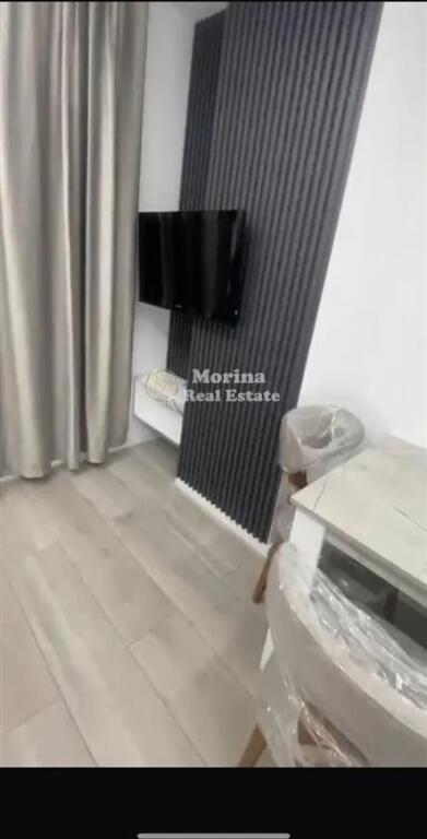 Affitto | Appartamento 1 + 1 | 2 Palmat-Astir | 400 €/mese