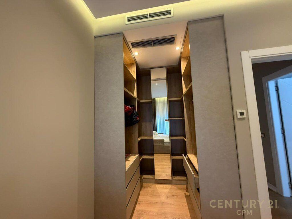 Attico di lusso in vendita – Rose Garden Residence, vicino a TEG