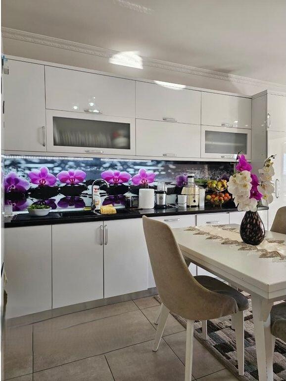 Appartamento 2+1 in vendita a Casa Italia! 140.000 €