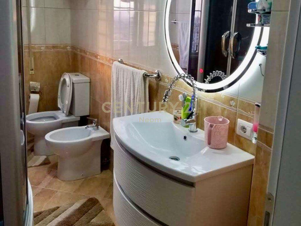 Apartament 2+1+2 per shitje tek Vizion Plus, Don Bosko