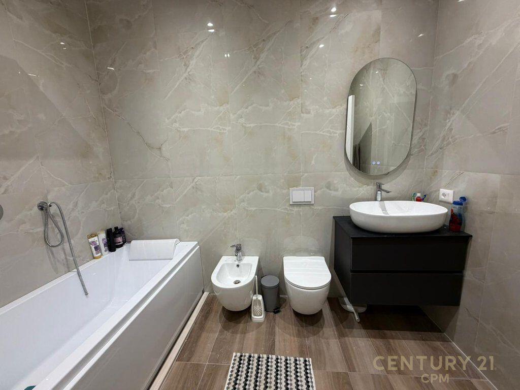 Attico di lusso in vendita – Rose Garden Residence, vicino a TEG