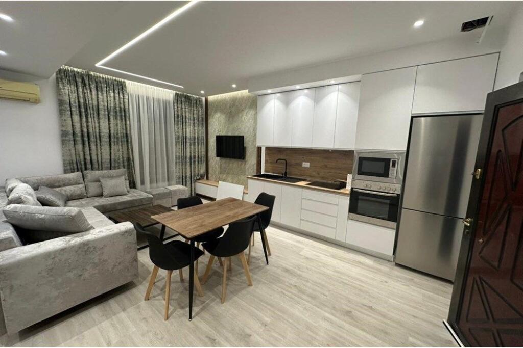 APARTAMENT 1+1 ME QIRA – RING CENTER, MUHAMET GJOLLESHA