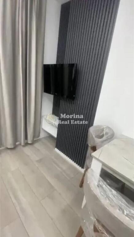 Affitto | Appartamento 1 + 1 | 2 Palmat-Astir | 400 €/mese