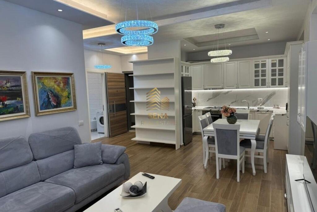 Affitto, Appartamento 2+1+2+blk, vicino all'Ospedale Americano 3, 60.000 Lek/mese