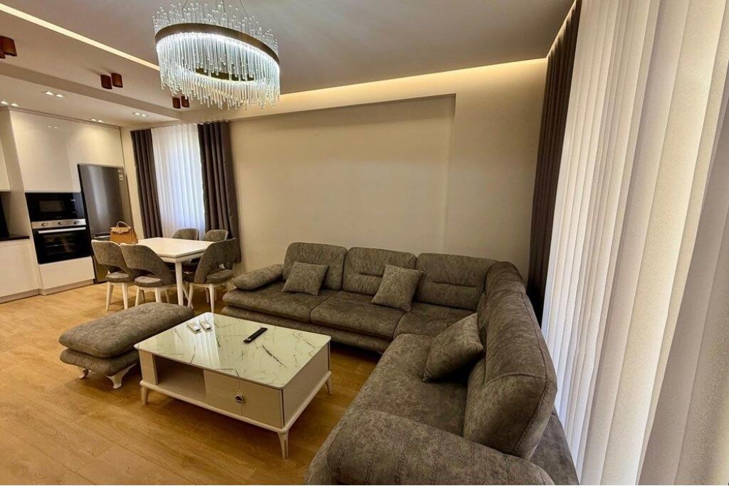 APARTAMENT 2+1+2 ME QIRA  📍 Liqeni i Thatë – FZ Residence
