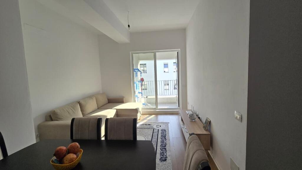 Qera, Apartament 2+1+2 Kompleksi Kaimi,Ali Demi, Tirana.