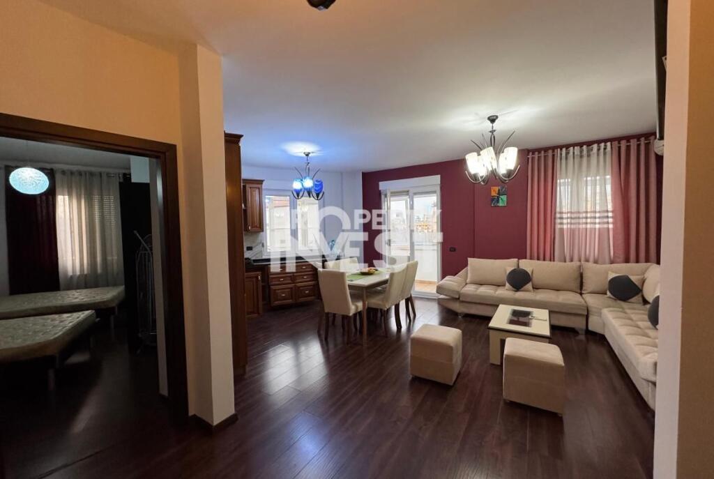 Affittasi appartamento 2+1 in affitto Piazza Wilson