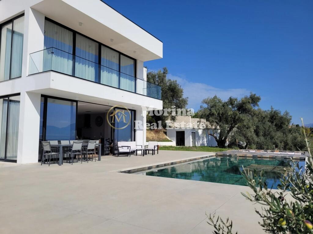 Sale | Villa 5 + 1 | Tirane-Durres Highway | 880000 €