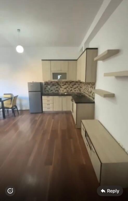 1+1,arredato via peti lago secco,prezzo 500 euro