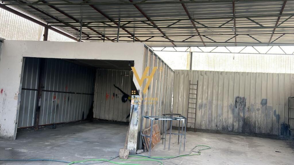 JEPET MAGAZINE 100 M2 ME QERA TE SIRI KODRA 60.000 LEKE