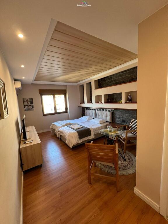 Apartament Per Shitje 1+1+ Garsioniere Ne Qender (ID B120761) Tirane