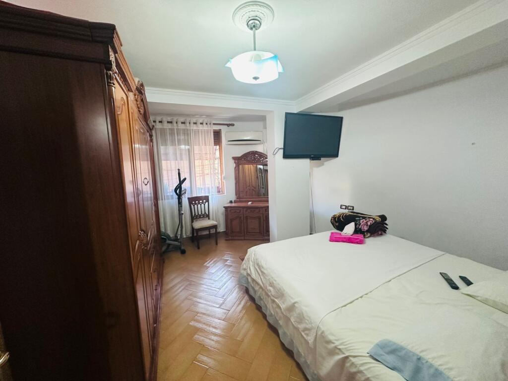 2+1,furnished at the mosaic of tr,21 December,650 thousand leke