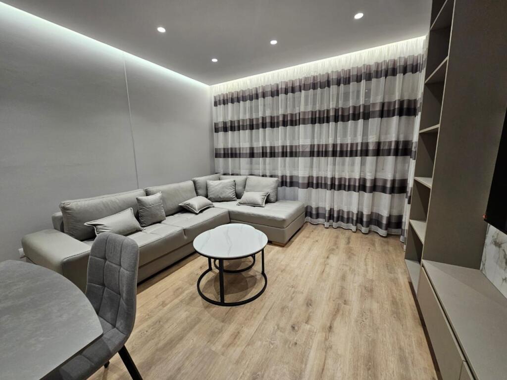 Appartamento 2+1 in affitto + Posto Auto + Deposito 📍 Univers City