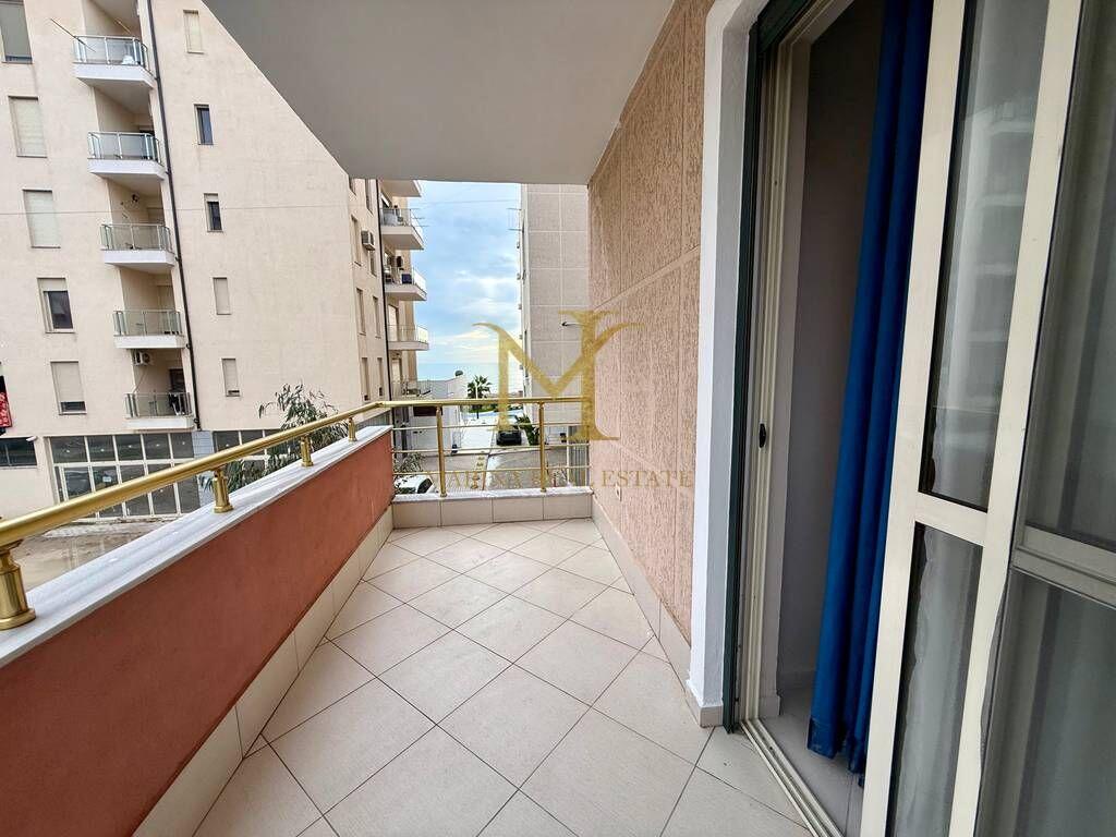 SUPER APARTAMENT 2+1 PER QERA ME PAMJE NGA DETI PRANE URES SE DAJLANIT , DURRES !