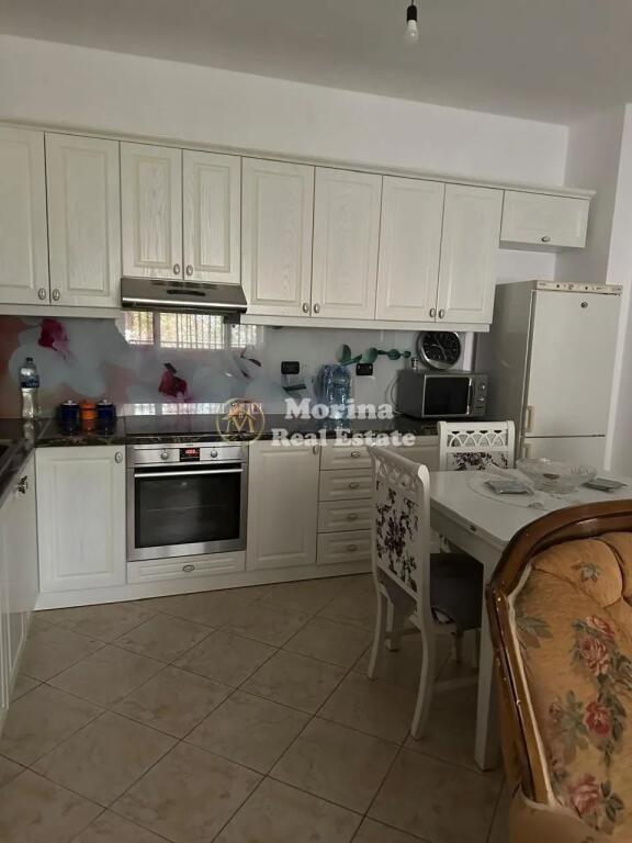 Shitje | Apartament 1 + 1 | Rruga Shefqet Kuka | 155000 €