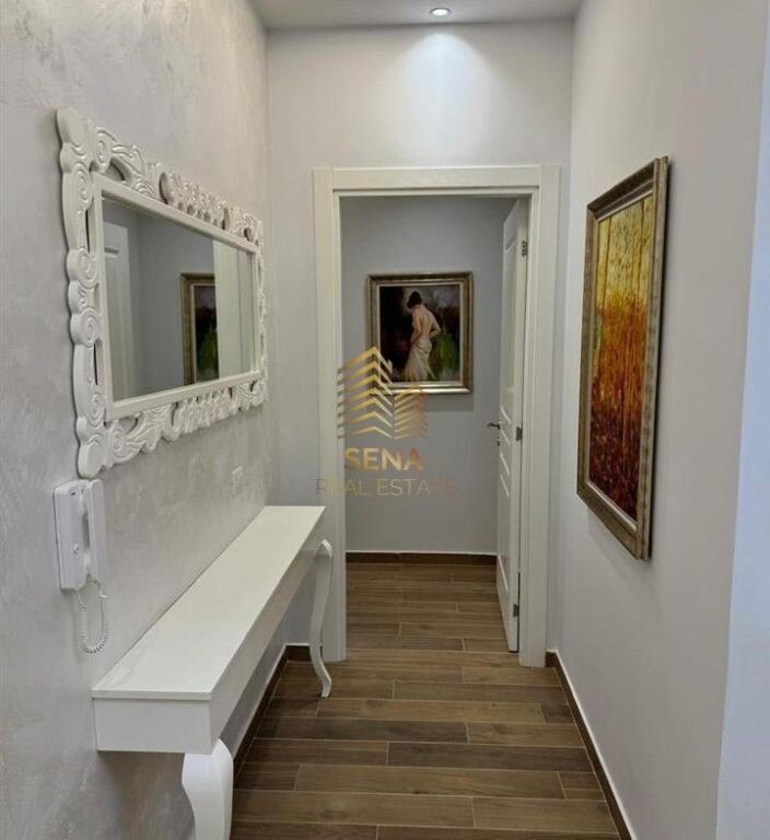 Affitto, Appartamento 2+1+2+blk, vicino all'Ospedale Americano 3, 60.000 Lek/mese