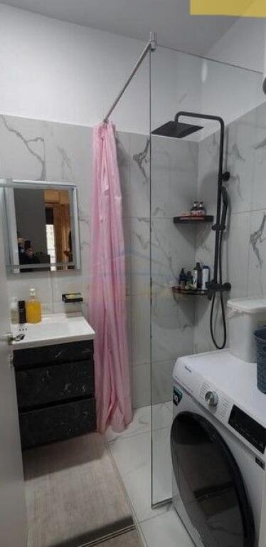 In vendita, Appartamento 2+1, Porcelan, Tirane