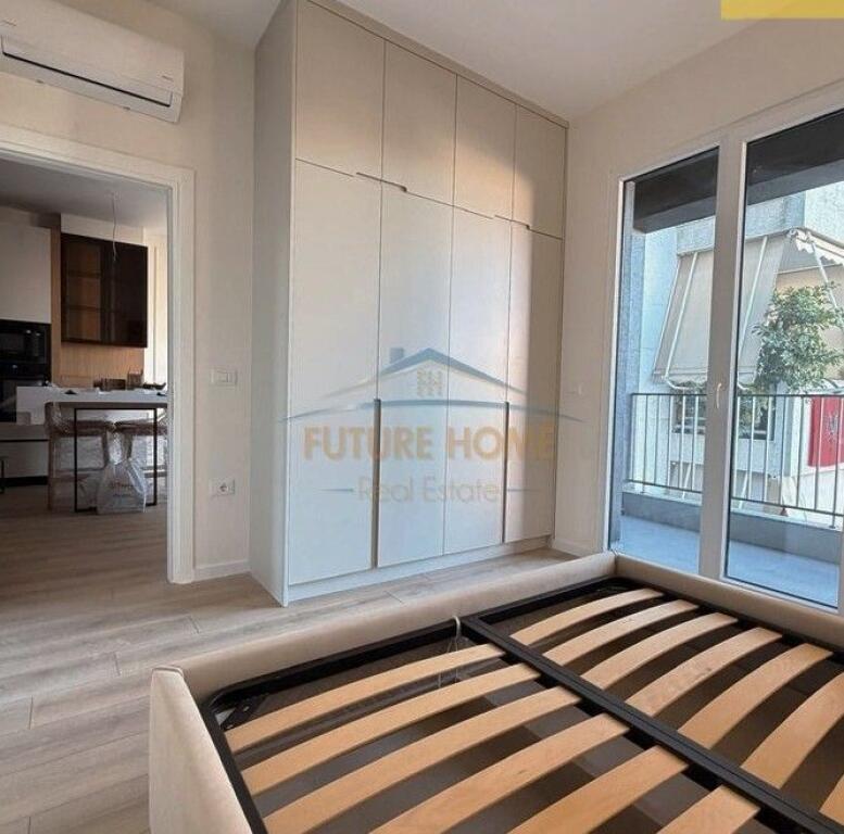 Affitto, Appartamento 1+1, Comune di Parigi, Tirana.