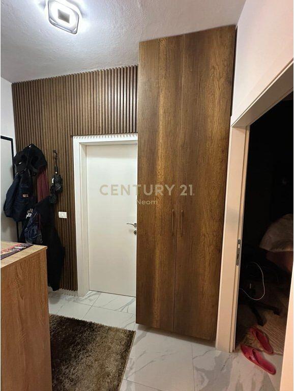 SHITET APARTAMENT 2+1 NE PORCELAN