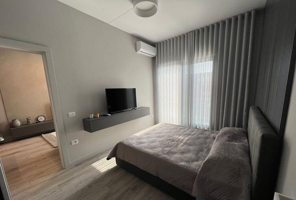 AFFITTASI APPARTAMENTO 1+1 – PRESSO TIRANA GARDEN BUILDING!